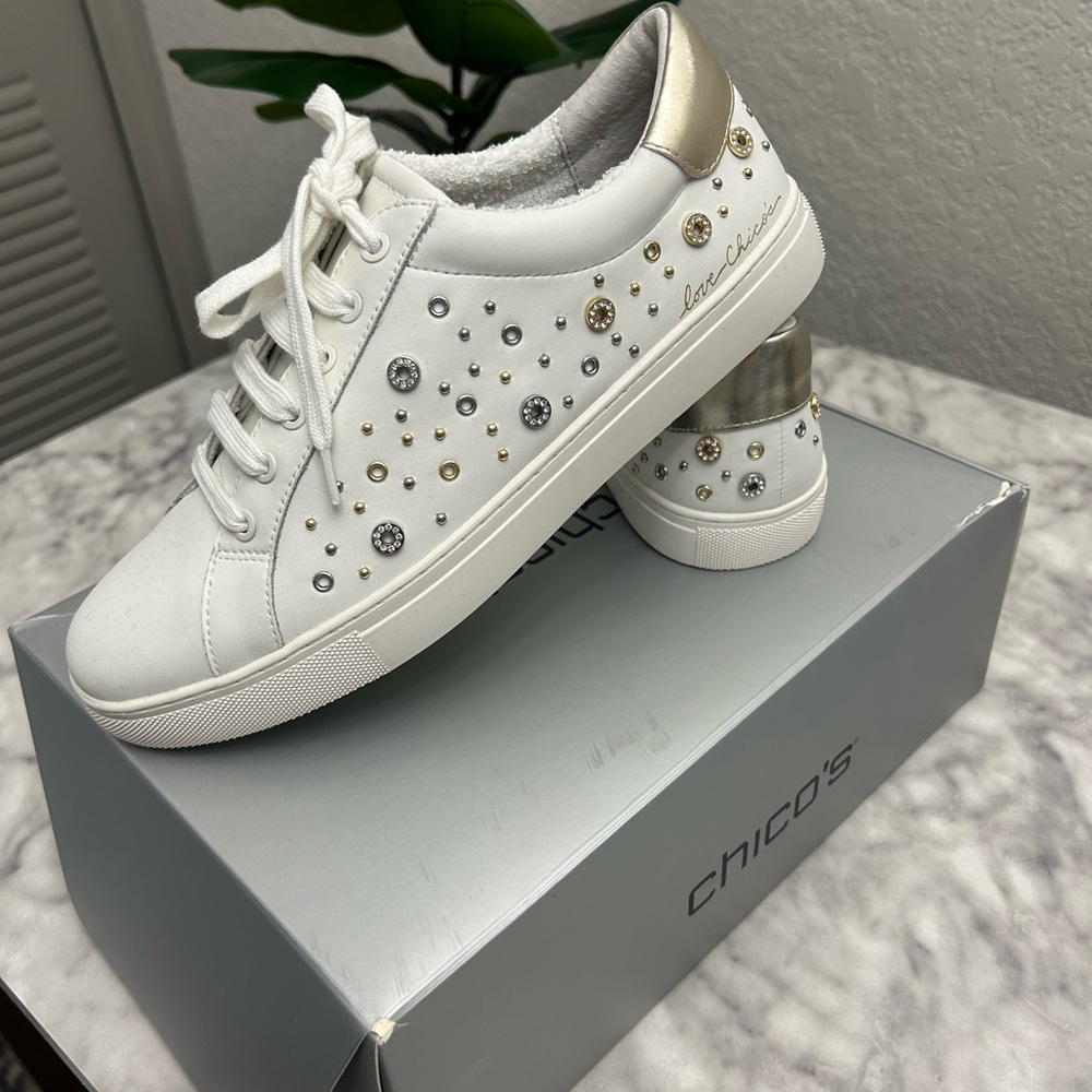 Chico’s Leather Studded Sneakers with gold and silver embellishments. 💛🩶